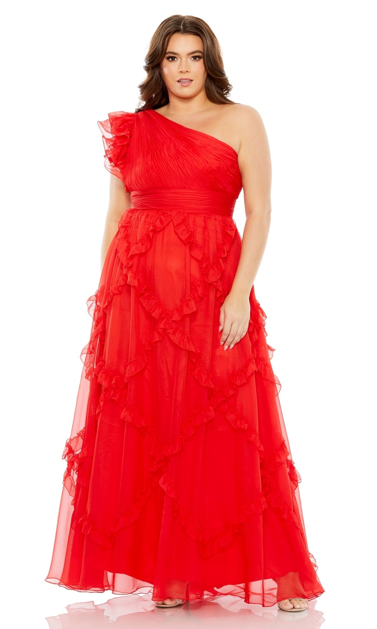 Red Mac Duggal Long Plus-Size Formal Dress 68540