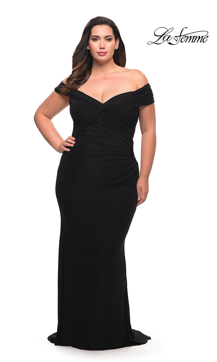 Black Plus-Size Dresses, Evening Gowns in Plus Sizes